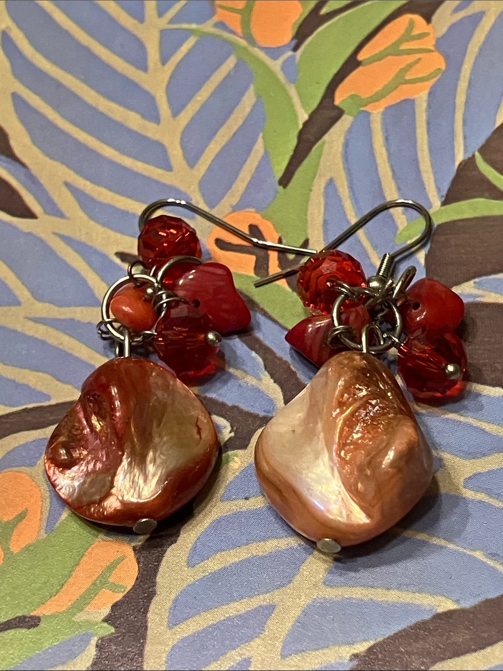 CHUNKY VINTAGE STATEMENT NECKLACE CORAL RESIN OR ACRYLIC BEADS W/ EARRINGS - Picture 7 of 10